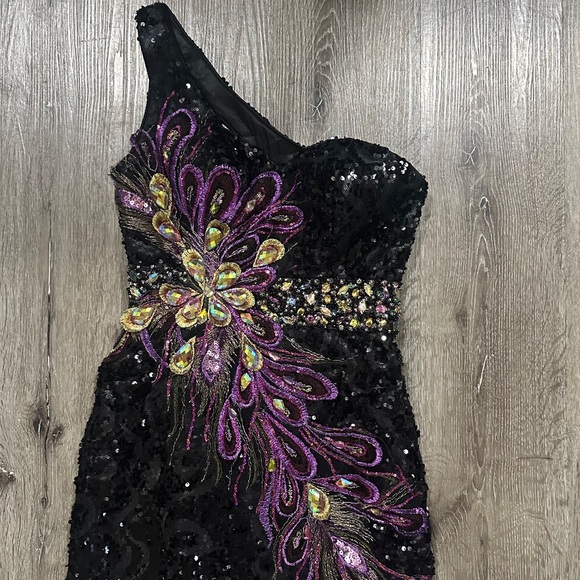 Cinderella One Shoulder Open Back Full Sequin Black & Purple Peacock Dress Sz 4 - Picture 4 of 16